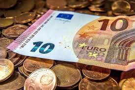 Tỷ giá euro ngày 7/4: Thị trường chợ đen mất mốc 31.000 VND/EUR