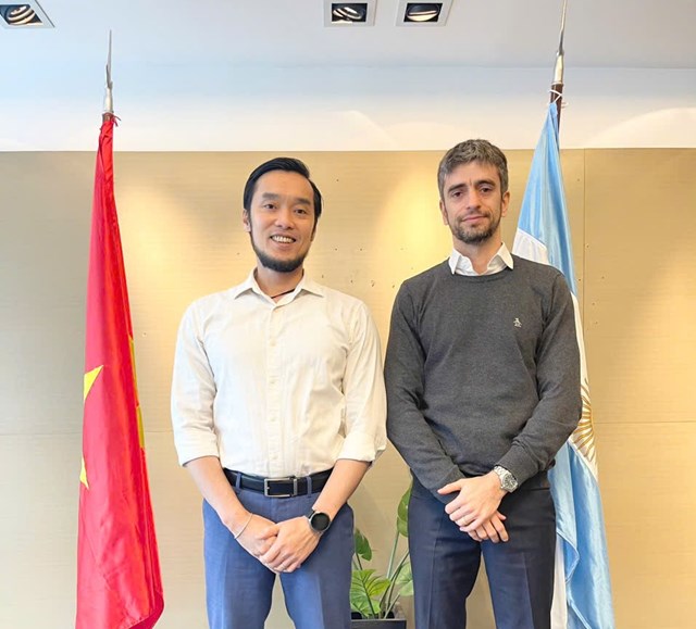 Thương vụ kết nối doanh nghiệp Argentina trong lĩnh vực giày dép, dệt may