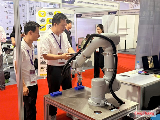 OCTF 2026: Tăng kết nối chuỗi cung ứng công nghiệp Việt Nam - Trung Quốc