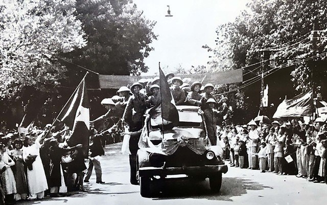 Ngày này năm xưa: Giải phóng Thủ đô Hà Nội (1954)