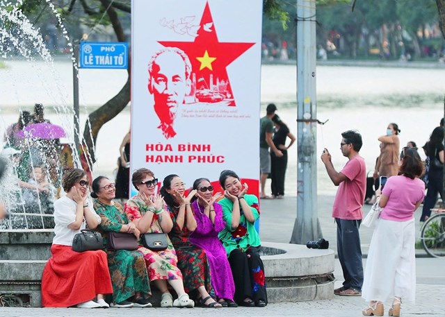 Từ ngày giải phóng Thủ đô đến khát vọng giải phóng sức sáng tạo