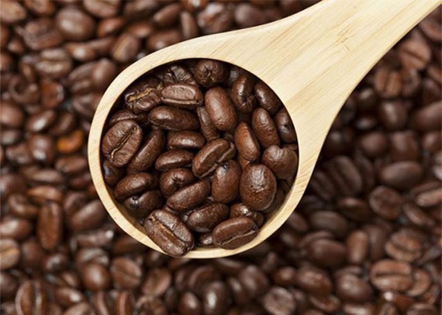 TT cà phê ngày 04/02: Giá trong nước và thế giới đảo chiều hồi phục