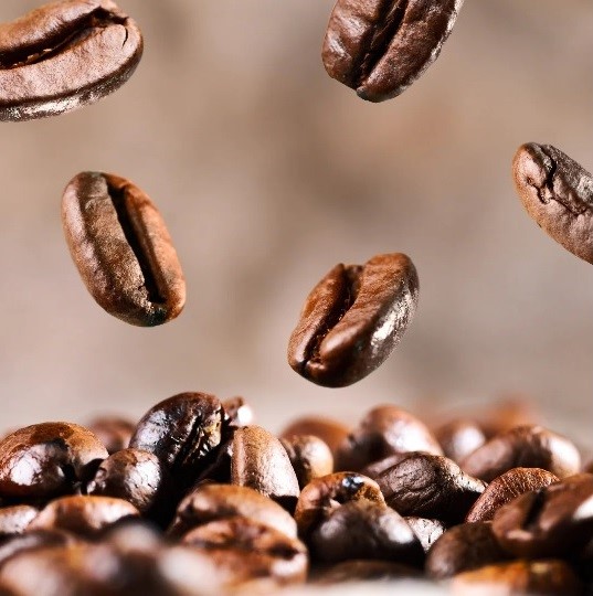 Thị trường cà phê hôm nay 08/6: Giá trong nước tiến sát mốc 63.000 đồng/kg