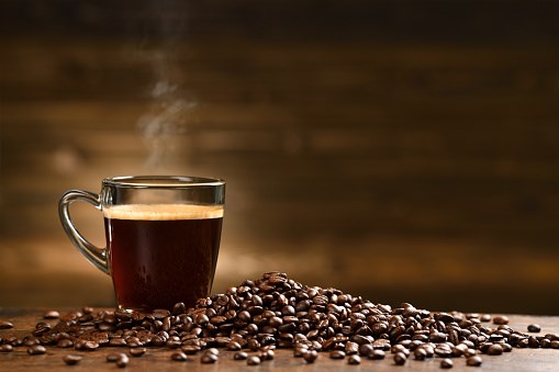 Thị trường cà phê hôm nay 13/10: Giá trên hai sàn giao dịch kỳ hạn có mức giảm mạnh