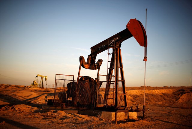 Tin MXV sáng 10/5: Áp lực tăng trưởng chậm của nhiều nền kinh tế đẩy giá dầu giảm mạnh