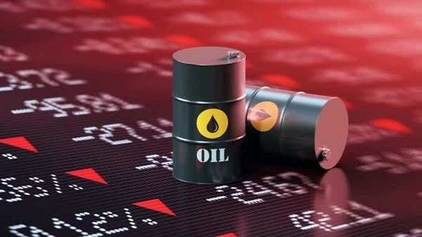 Tin MXV sáng 24/5: Giá dầu thô ‘chật vật’ giữ mốc 110 USD/thùng