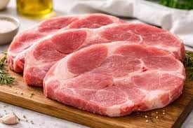 Giá thịt heo hôm nay 13/4: Nạc vai tại WinMart và Hà Hiền giữ giá đi ngang