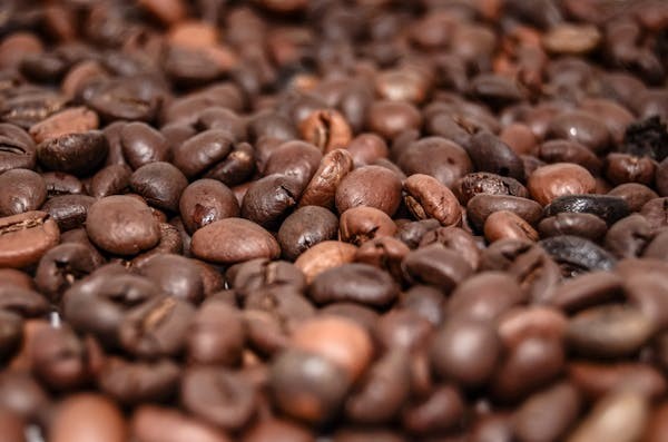 TT cà phê ngày 5/6: Tồn kho toàn cầu gia tăng cùng căng thẳng thương mại gây áp lực lên giá