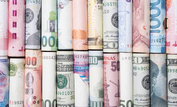 Tỷ giá euro ngày 22/5: Nhiều nơi mất mốc 30.000 VND/EUR chiều mua vào