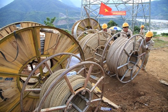 EVN đốc thúc tiến độ dự án 500 kV Sơn La - Lai Châu