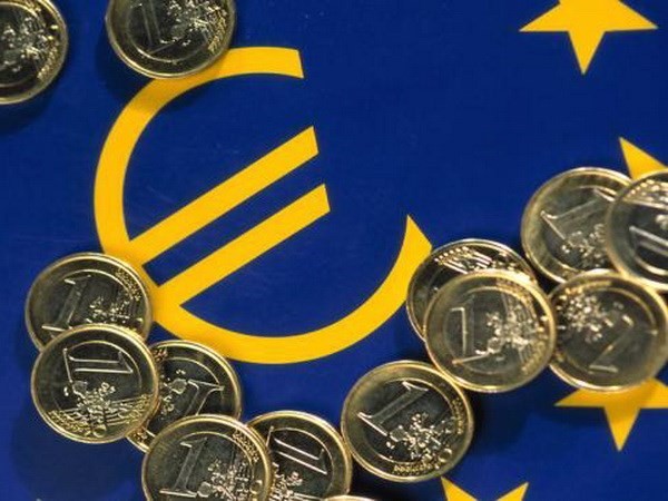 Nợ công Eurozone lên mức kỷ lục