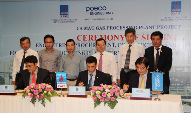 GAS ký hợp đồng gói thầu 5.500 tỷ đồng với PVS và PEN xây nhà máy khí Cà Mau