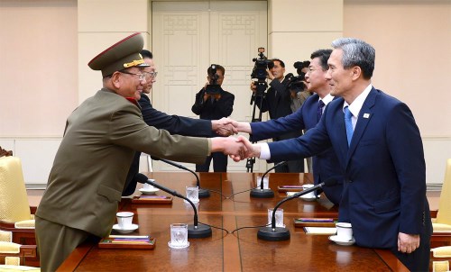 Triều Tiên - Hàn Quốc tiếp tục đàm phán để xoa dịu căng thẳng
