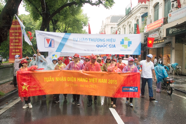 Lễ Diễu hành Tự hào Thương hiệu Việt Nam tại Hà Nội
