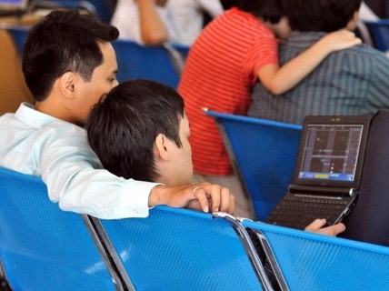 Chứng khoán Vina rút nghiệp vụ môi giới và đóng cửa văn phòng Hà Nội