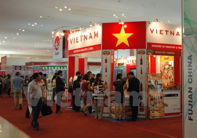 Việt Nam tham dự Hội chợ xuất nhập khẩu của Campuchia