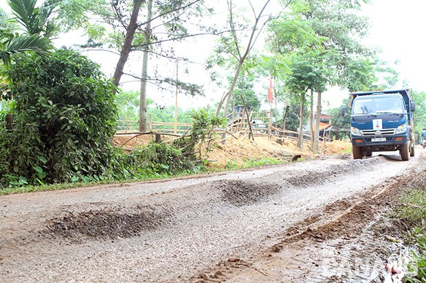 Đà Nẵng đòi Ban quản lý đường Hồ Chí Minh sửa đền một số tuyến đường