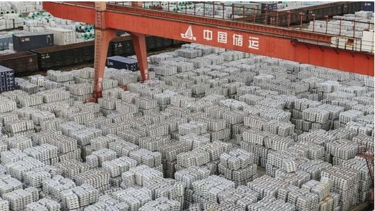 Trung Quốc sắp mất ngôi cường quốc xuất khẩu 