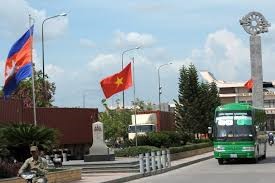 “Đòn bẩy” thúc đẩy phát triển kinh tế - xã hội vùng biên