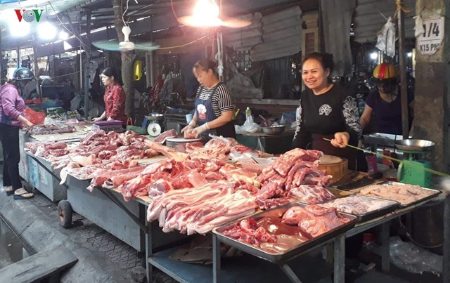 Họp Tổ Điều hành thị trường thường kỳ tháng 5: “Nóng” vấn đề thịt lợn