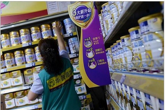 Thất thế trong nước, sữa bột Trung Quốc tìm cách xuất ngoại
