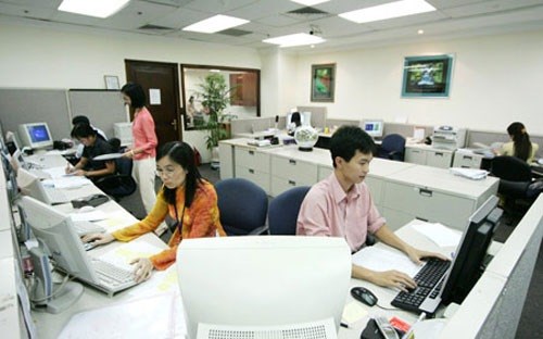 Phạt tới 2 triệu đồng khi dùng điện cơ quan vượt định mức