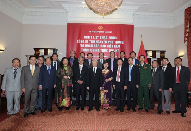 Ký kết 4 hiệp định tín dụng trị giá 507 triệu USD với WB ở Mỹ 