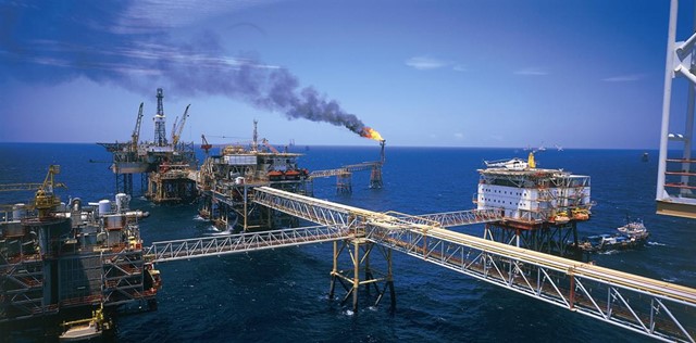 Việt Nam thất thu 2,18 tỷ USD từ dầu thô