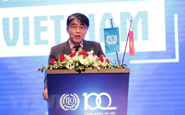 ILO sẵn sàng hỗ trợ Việt Nam giảm tác động của COVID-19 tới việc làm
