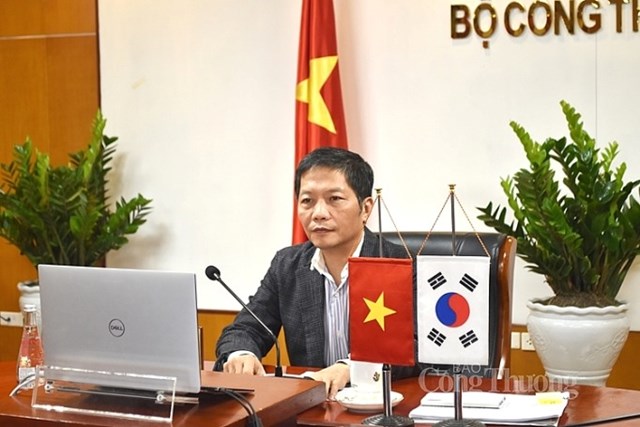  Hội đàm trực tuyến với Bộ trưởng Bộ Công nghiệp, Thương mại và Năng lượng Hàn Quốc