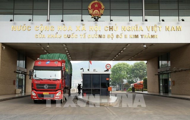 Cửa khẩu Lào Cai từng bước phục hồi hoạt động xuất nhập khẩu
