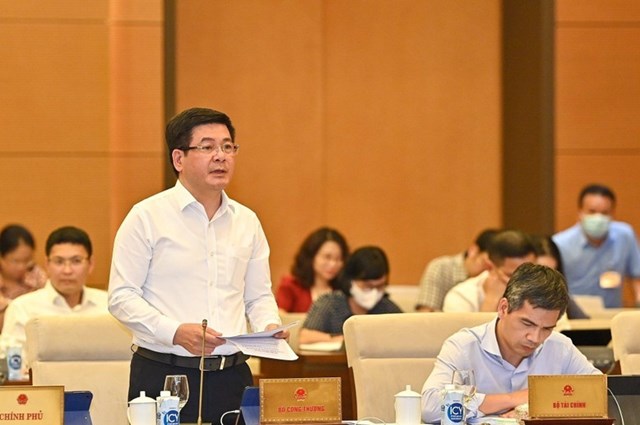 Bộ trưởng Nguyễn Hồng Diên: Hoàn thiện thể chế về bảo vệ quyền lợi người tiêu dùng