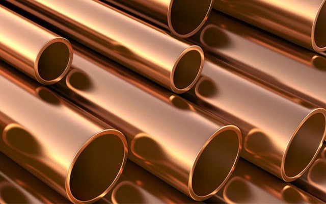 Giá đồng lập đỉnh lịch sử do rủi ro địa chính trị và đồng USD suy yếu