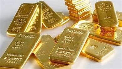 Giá vàng giảm nhẹ khi đồng USD mạnh lên, thị trường chờ tín hiệu từ đối thoại Mỹ - Iran