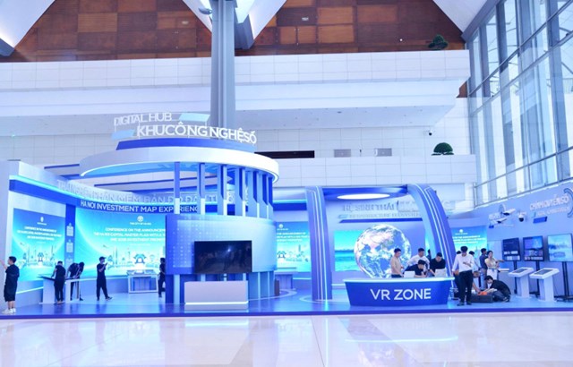 Hà Nội phát động đợt cao điểm 100 ngày thúc đẩy chuyển đổi số