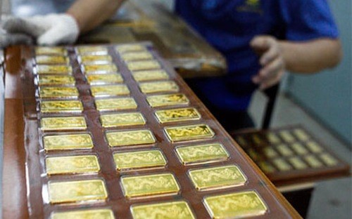 Giá vàng bật tăng sau cú nhảy tỷ giá
