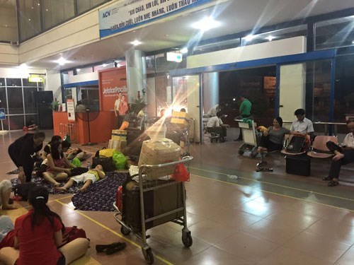 Hành khách 'tố' Vietnam Airlines thiếu trách nhiệm
