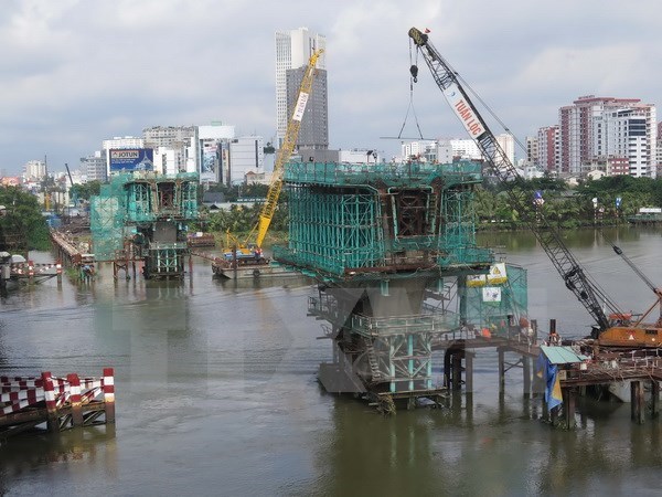 Đội vốn 2 tuyến metro tại TPHCM