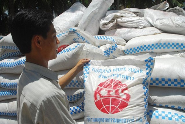 Bộ Công Thương điều tra chống bán phá giá với đường mía nhập khẩu từ Thái Lan 