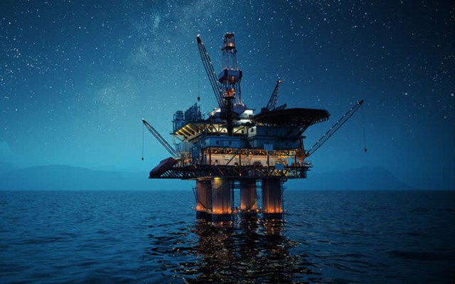 TT năng lượng TG ngày 4/11/2020: Giá dầu tăng do tồn trữ dầu thô giảm mạnh