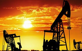 TT năng lượng TG ngày 11/11/2020: Giá dầu tăng do tồn trữ giảm