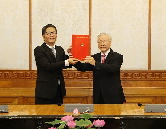 Bộ trưởng BCT Trần Tuấn Anh được phân công giữ chức Trưởng Ban KT Trung ương