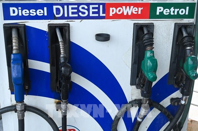 Doanh số bán nhiên liệu của Ấn Độ đang tăng trở lại