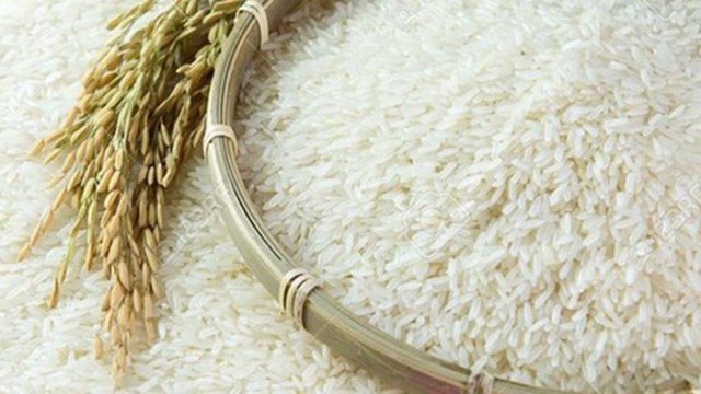 Giá lúa gạo hôm nay 2/8: Gạo nguyên liệu giảm