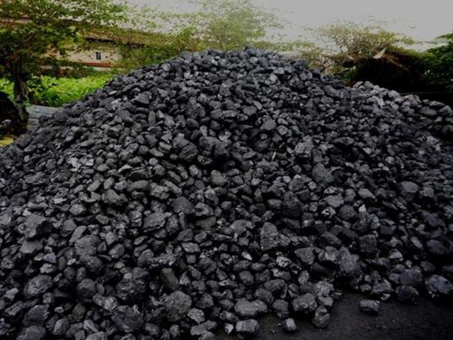 Nhập khẩu than của Trung Quốc giảm trong tháng 12/2021