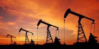 Giá dầu thế giới giảm gần 4%