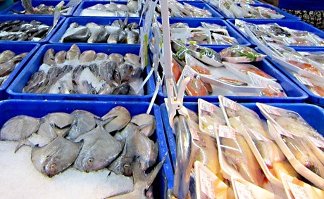 Giá hải sản tăng mạnh, tôm sú đắt kỷ lục từ trước đến nay