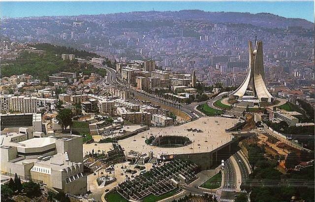 Ngoại thương Algeria và quan hệ thương mại với Việt Nam 8 tháng 2016