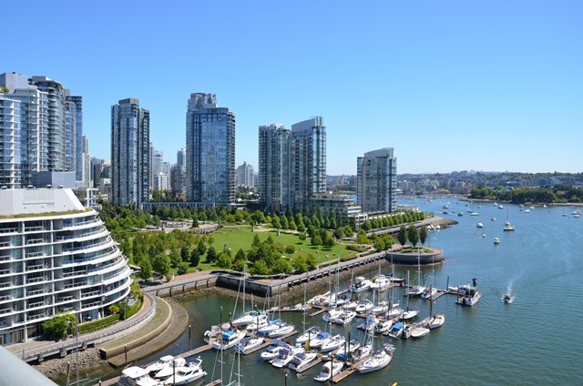 Đẩy mạnh quan hệ hợp tác thương mại Việt Nam - Canada