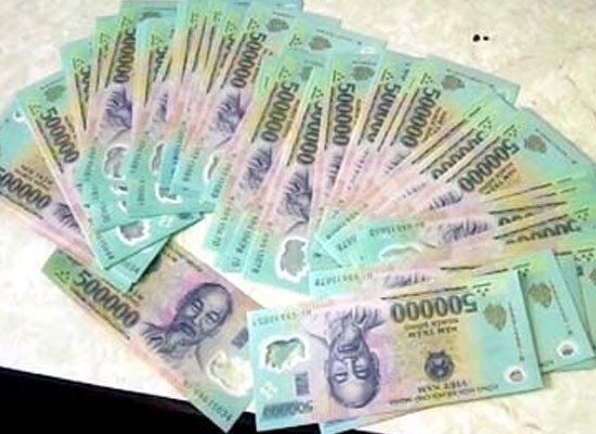 Có tiền gửi tiết kiệm ngân hàng nào lời nhất?